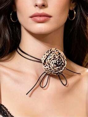 Leopard Rosette Wrap Choker Necklace - Black and Tan
